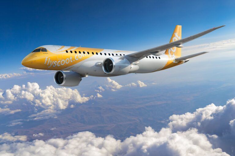 Embraer E190 Scoot.